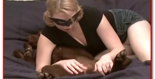 Caledonian - Aurora Bliss Lesbian Dog Play